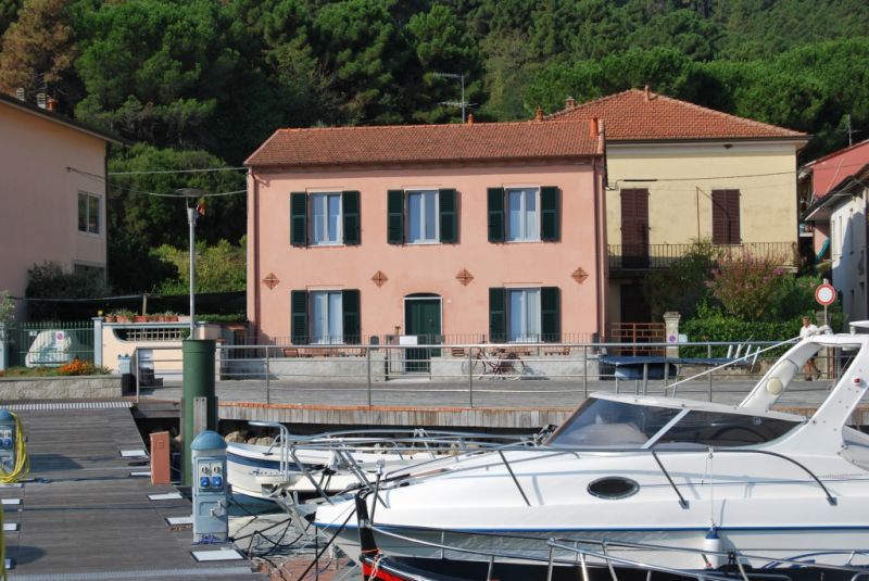 foto 20 Huurhuis van particulieren Ameglia appartement Liguri La Spezia (provincie) Het aanzicht van de woning