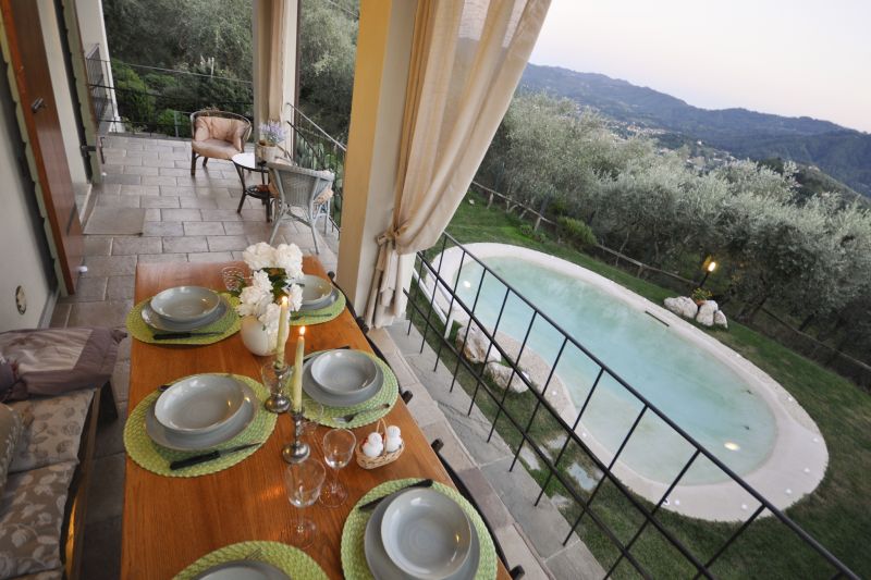foto 16 Huurhuis van particulieren Camaiore villa Toscane Lucca (provincie) Uitzicht vanaf het terras
