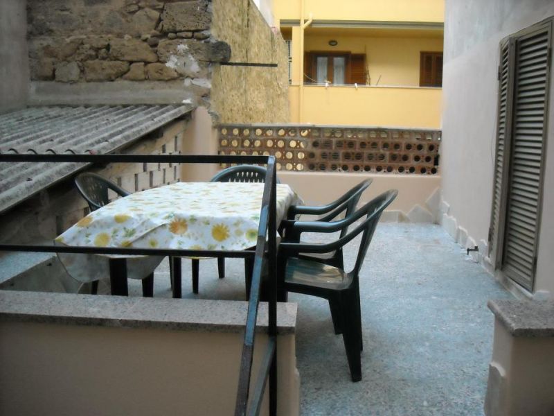 foto 9 Huurhuis van particulieren Alghero appartement Sardini Sassari (provincie) Binnenplaats