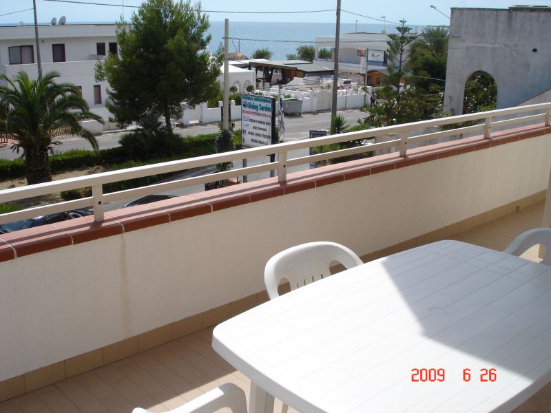 foto 7 Huurhuis van particulieren Torre Vado appartement Pouilles Lecce (provincie) Uitzicht vanaf het terras