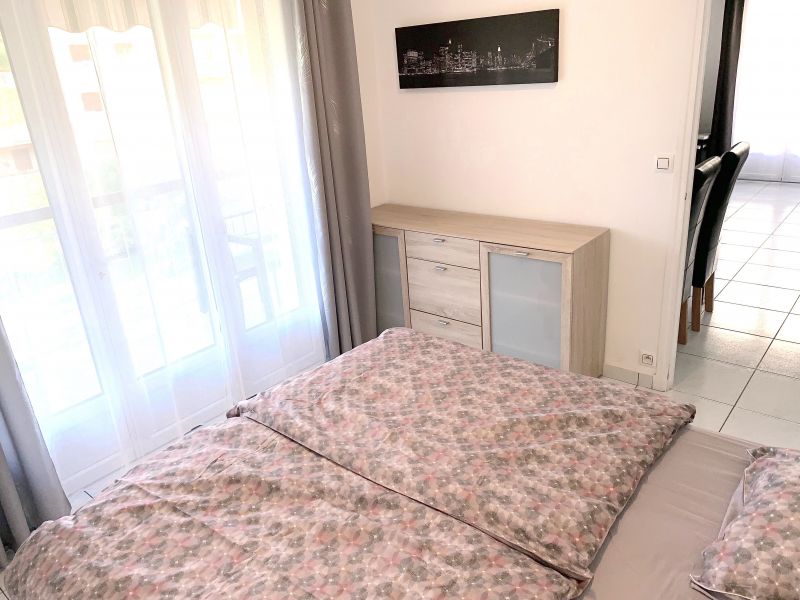 foto 5 Huurhuis van particulieren Roquebrune Cap Martin appartement Provence-Alpes-Cte d'Azur Alpes-Maritimes slaapkamer 1