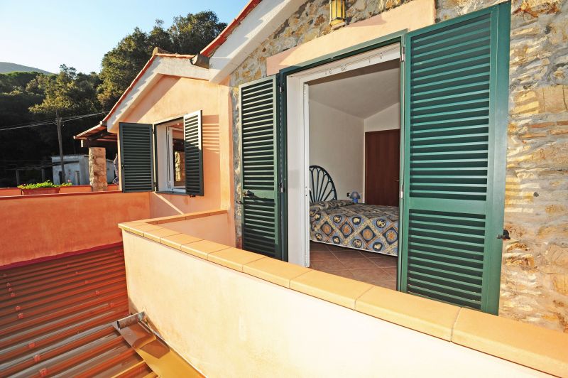 foto 6 Huurhuis van particulieren Rio nell'Elba appartement Toscane Eiland Elba Uitzicht vanaf de woning