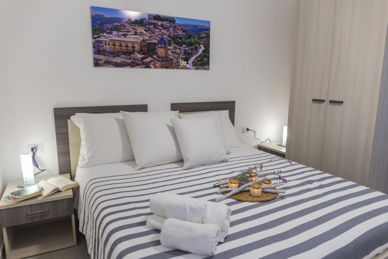 foto 1 Huurhuis van particulieren Sampieri appartement Sicili Raguse (provincie) slaapkamer
