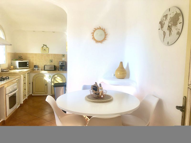 foto 6 Huurhuis van particulieren Bonifacio villa Corsica  Gesloten keuken