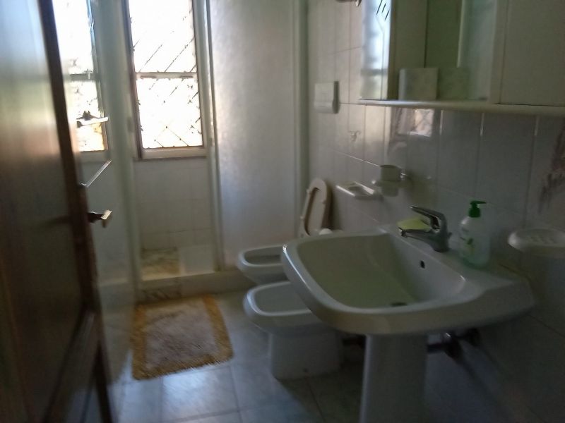 foto 4 Huurhuis van particulieren La Caletta appartement Sardini Nuoro (provincie) badkamer