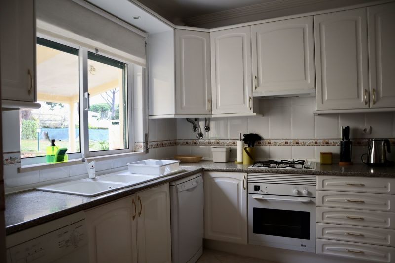 foto 4 Huurhuis van particulieren Quarteira appartement Algarve  Buitenkeuken