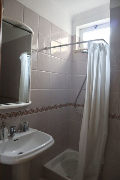 foto 15 Huurhuis van particulieren Quarteira appartement Algarve  badkamer 1