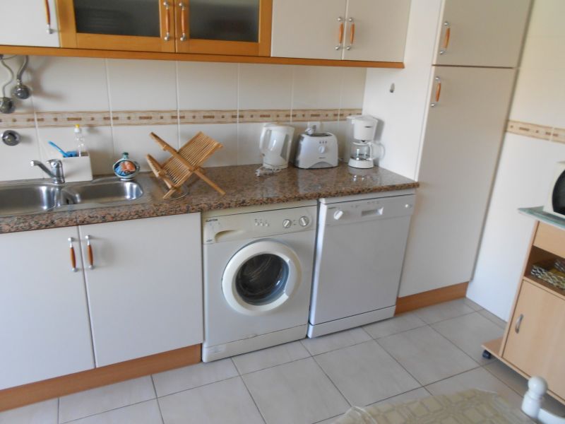 foto 4 Huurhuis van particulieren Praia da Rocha appartement Algarve  Buitenkeuken