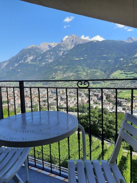 foto 13 Huurhuis van particulieren Aosta appartement Val-dAosta Aosta (provincie) Uitzicht vanaf het balkon