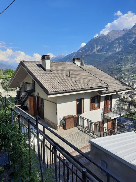 foto 27 Huurhuis van particulieren Aosta appartement Val-dAosta Aosta (provincie) Het aanzicht van de woning