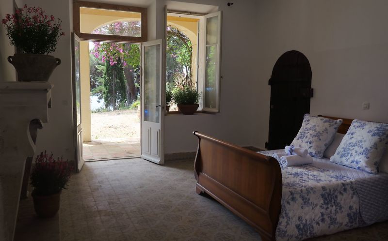 foto 13 Huurhuis van particulieren Le Lavandou villa Provence-Alpes-Cte d'Azur Var slaapkamer 6