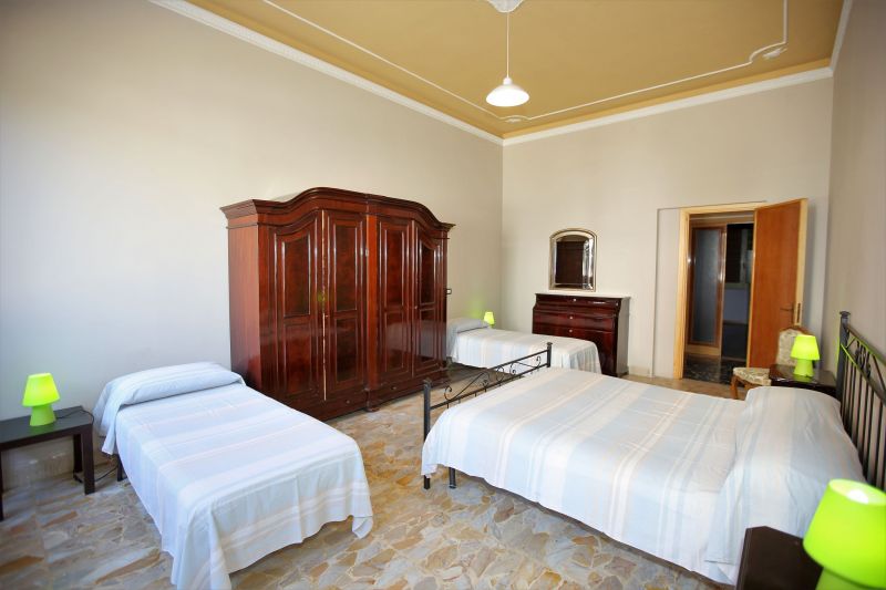 foto 14 Huurhuis van particulieren Avola villa Sicili Syracuse (provincie) slaapkamer 1