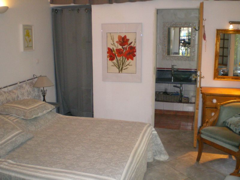 foto 5 Huurhuis van particulieren La Tour d'Aigues gite Provence-Alpes-Cte d'Azur Vaucluse slaapkamer