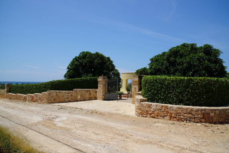foto 1 Huurhuis van particulieren Torre Pali villa Pouilles Lecce (provincie) Het aanzicht van de woning