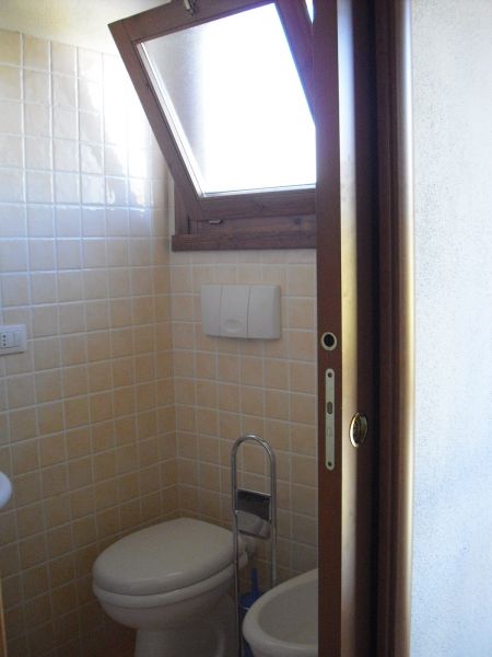 foto 12 Huurhuis van particulieren Badesi appartement Sardini Olbia Tempio (provincie) badkamer 2