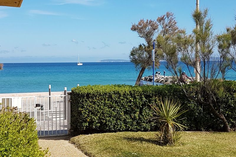 foto 0 Huurhuis van particulieren Le Lavandou studio Provence-Alpes-Cte d'Azur Var Het aanzicht van de woning