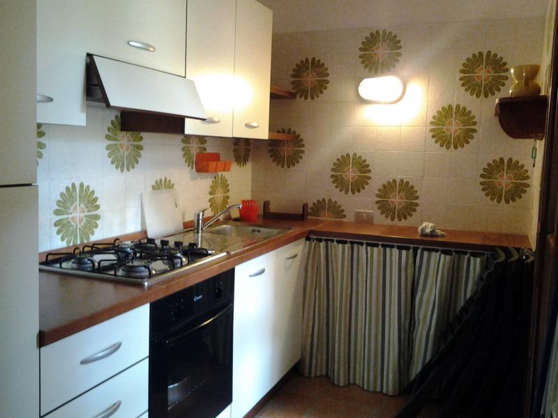 foto 6 Huurhuis van particulieren Cannigione appartement Sardini Olbia Tempio (provincie) Gesloten keuken