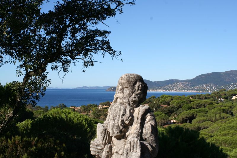 foto 20 Huurhuis van particulieren La Croix Valmer villa Provence-Alpes-Cte d'Azur Var Uitzicht vanaf het terras