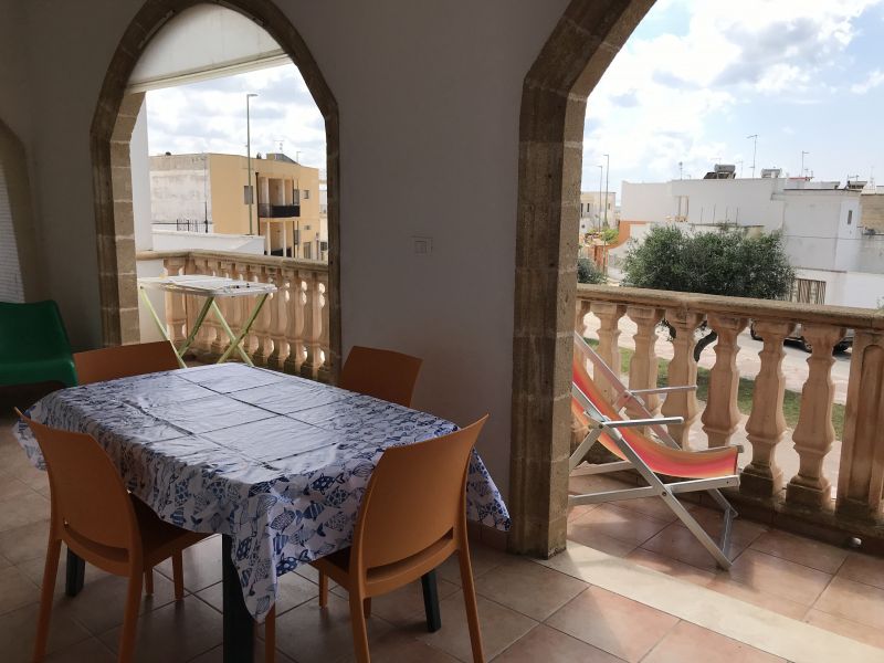 foto 4 Huurhuis van particulieren Torre Lapillo appartement Pouilles Lecce (provincie) Uitzicht vanaf het balkon