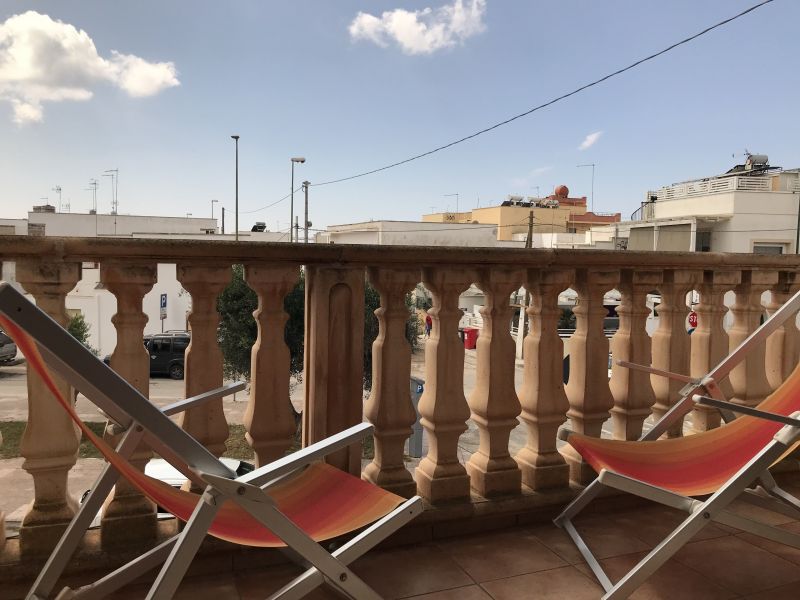 foto 16 Huurhuis van particulieren Torre Lapillo appartement Pouilles Lecce (provincie) Uitzicht vanaf het balkon