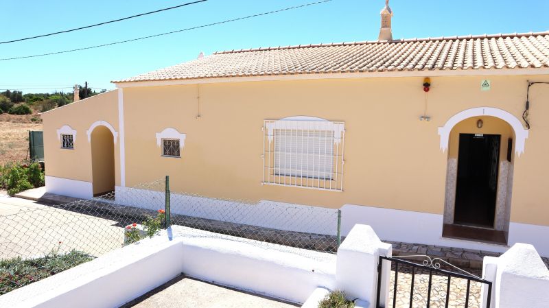 foto 21 Huurhuis van particulieren Armao de Pera villa Algarve  Het aanzicht van de woning