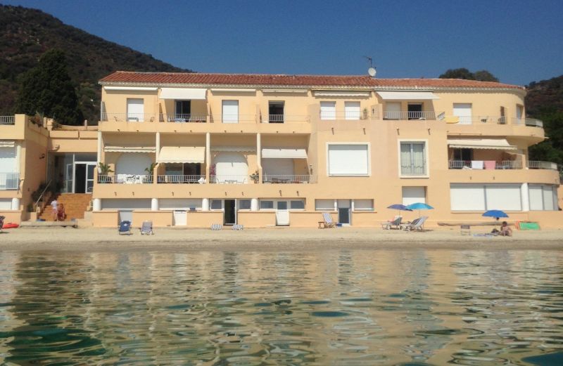 foto 1 Huurhuis van particulieren Le Lavandou studio Provence-Alpes-Cte d'Azur Var Het aanzicht van de woning