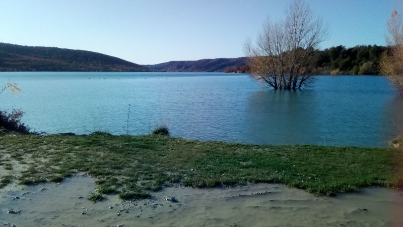 foto 1 Huurhuis van particulieren Les Salles sur Verdon maison Provence-Alpes-Cte d'Azur Var Zicht op de omgeving