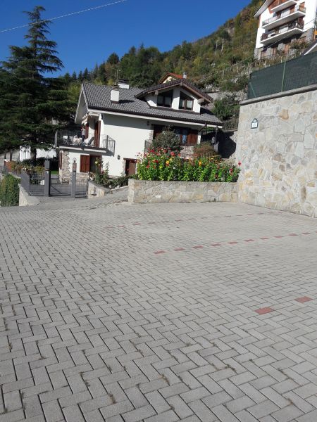 foto 1 Huurhuis van particulieren Aosta appartement Val-dAosta Aosta (provincie) Parkeerplaats