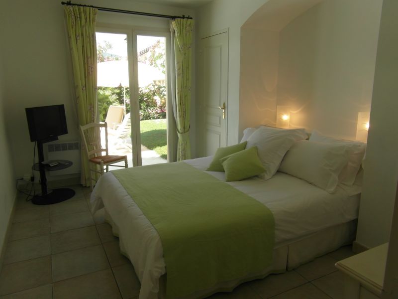foto 6 Huurhuis van particulieren Sainte Maxime villa Provence-Alpes-Cte d'Azur Var slaapkamer 1