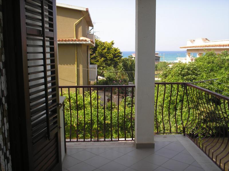 foto 11 Huurhuis van particulieren Castellammare del Golfo appartement Sicili Trapani (provincie) Uitzicht vanaf het terras
