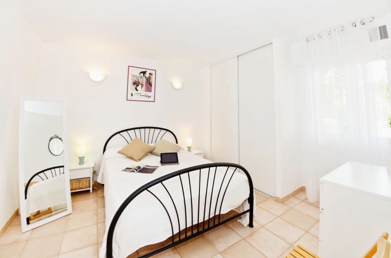 foto 7 Huurhuis van particulieren La Londe-les-Maures appartement Provence-Alpes-Cte d'Azur Var slaapkamer 1