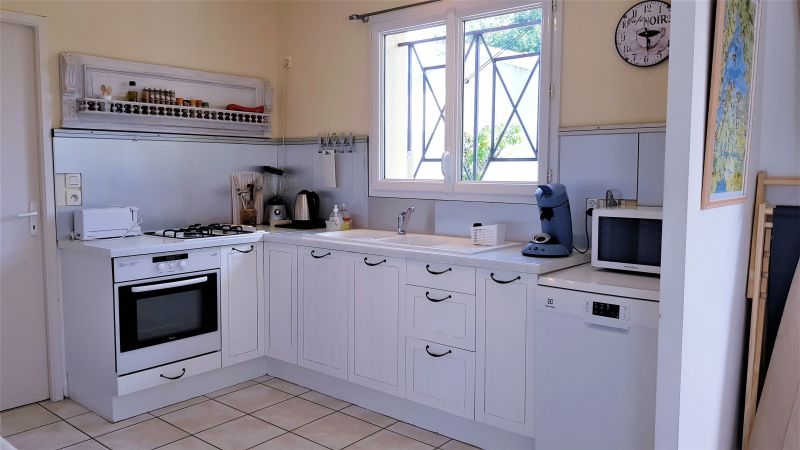 foto 5 Huurhuis van particulieren Ares maison Aquitaine Gironde Open keuken