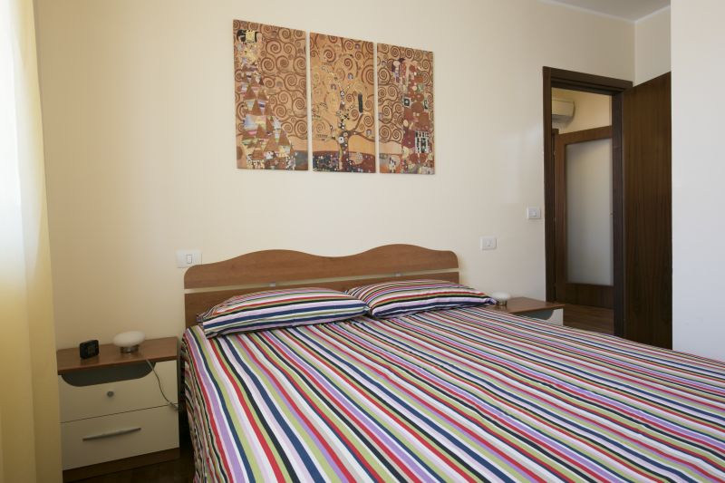 foto 18 Huurhuis van particulieren Marotta appartement Marken Pesaro Urbino (provincie) slaapkamer 1