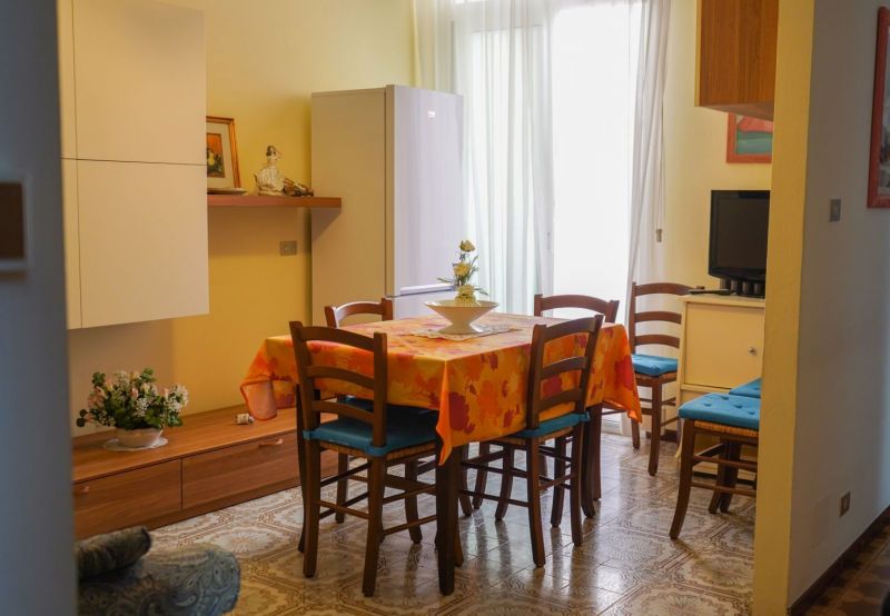 foto 5 Huurhuis van particulieren Bellaria Igea Marina appartement Emilia-Romagna Rimini (provincie) Eetkamer
