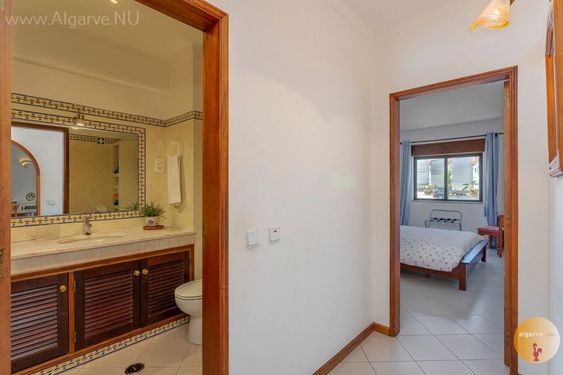 foto 11 Huurhuis van particulieren Carvoeiro appartement Algarve  badkamer