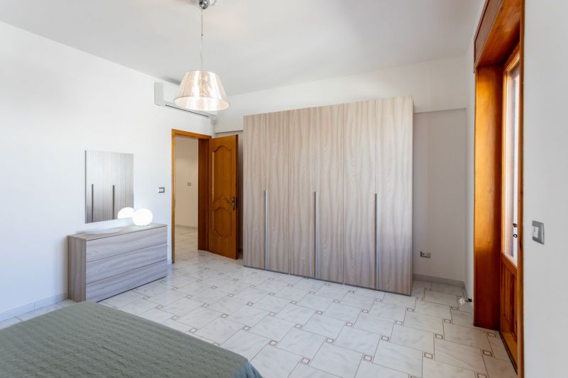 foto 17 Huurhuis van particulieren Ugento - Torre San Giovanni appartement   slaapkamer 1