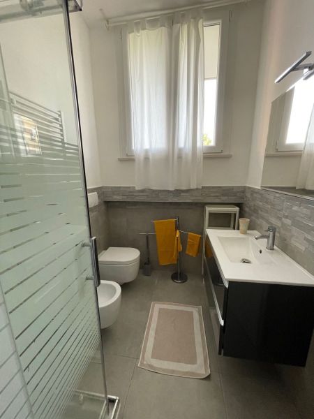 foto 16 Huurhuis van particulieren Rimini appartement Emilia-Romagna Rimini (provincie) badkamer 1