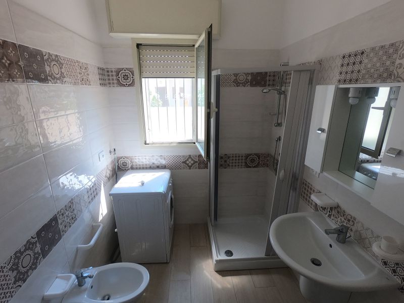 foto 9 Huurhuis van particulieren San Pietro in Bevagna appartement   badkamer 1