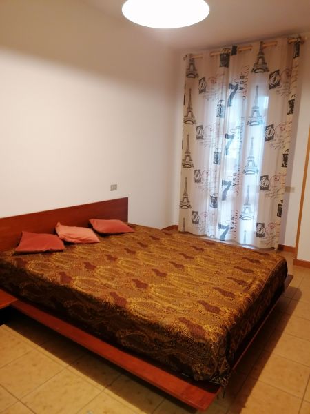 foto 21 Huurhuis van particulieren Cagliari appartement Sardini  slaapkamer 2