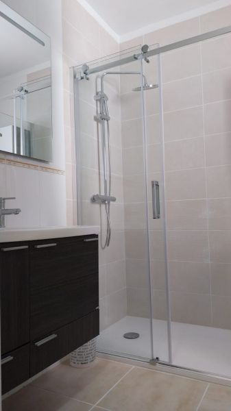 foto 20 Huurhuis van particulieren Empuriabrava appartement Cataloni Girona (provincia de) badkamer