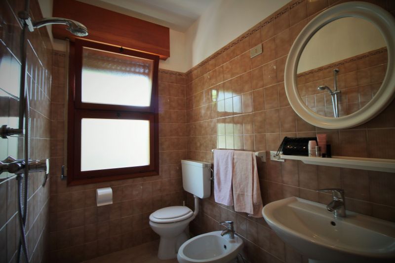 foto 4 Huurhuis van particulieren Lignano Sabbiadoro appartement Friuli-Veneti-Giulia Udine (provincie) badkamer