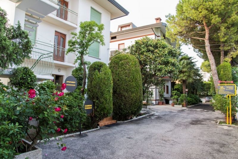 foto 10 Huurhuis van particulieren Lignano Sabbiadoro appartement Friuli-Veneti-Giulia Udine (provincie) Het aanzicht van de woning