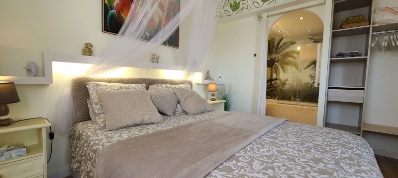 foto 17 Huurhuis van particulieren Sainte Maxime appartement Provence-Alpes-Cte d'Azur Var slaapkamer 1