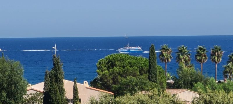 foto 8 Huurhuis van particulieren Sainte Maxime appartement Provence-Alpes-Cte d'Azur Var Uitzicht vanaf de woning