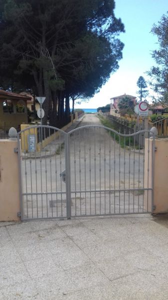 foto 4 Huurhuis van particulieren Solanas appartement Sardini Cagliari (provincie) Het aanzicht van de woning