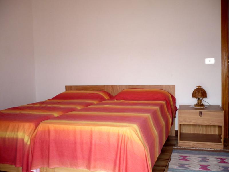 foto 3 Huurhuis van particulieren La Caletta appartement Sardini Nuoro (provincie) slaapkamer 2