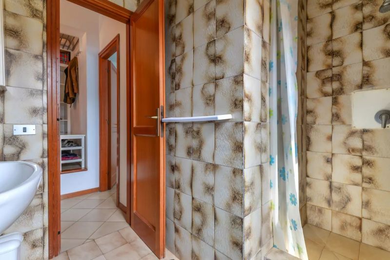 foto 12 Huurhuis van particulieren Porto Azzurro appartement Toscane Eiland Elba badkamer