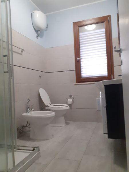 foto 3 Huurhuis van particulieren Castiadas villa Sardini Cagliari (provincie) badkamer