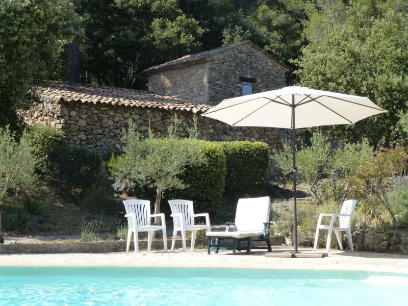 foto 1 Huurhuis van particulieren Aups villa Provence-Alpes-Cte d'Azur Var Het aanzicht van de woning