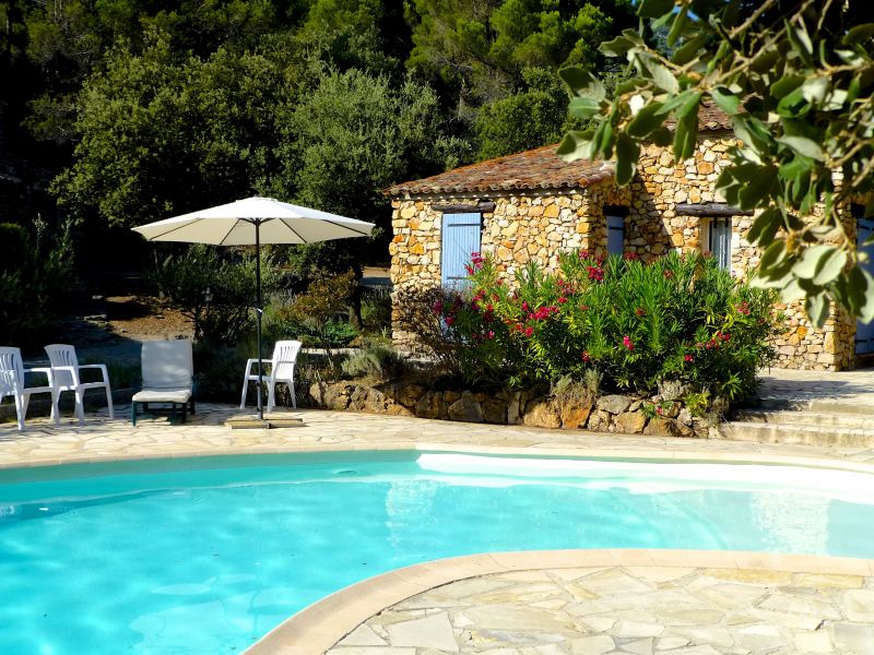 foto 5 Huurhuis van particulieren Aups villa Provence-Alpes-Cte d'Azur Var Het aanzicht van de woning
